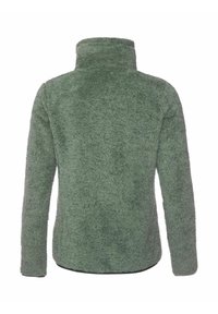 Zielona polarowa kurtka z wysokim kołnierzem, długimi rękawami i miękką, teksturowaną powierzchnią. Doły wykończone na czarno.