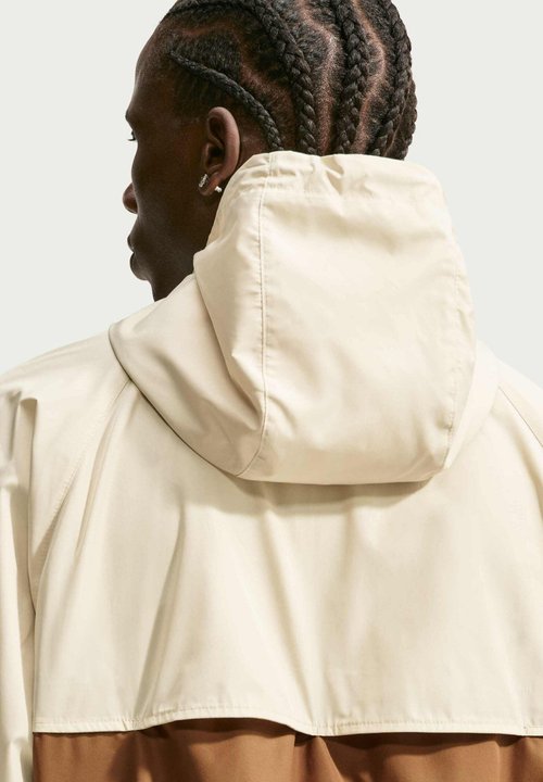 Nike Chaqueta de entretiempo - light khaki ale brown white — foto 4