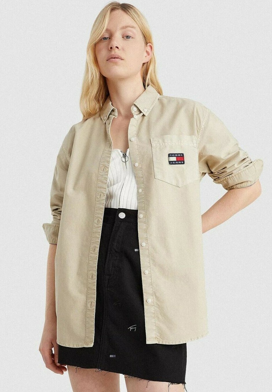 Tommy Jeans TJW BADGE BOYFRIEND - Camicia - beige - Zalando