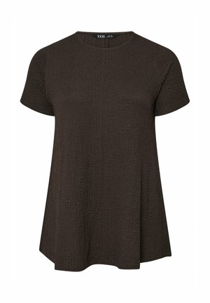 Luźna, krótkorękawowa damska bluzka w ciemnym brązie o fakturowanej powierzchni, z okrągłym dekoltem i lekko rozszerzanym dołem.
