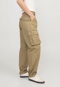 JJXX JXMADDY BALLOON ANKLE PANT  - Hlačami s stranskimi žepi - aloe