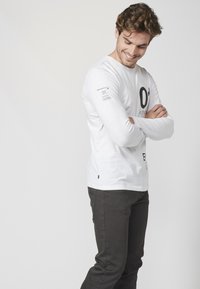 Koroshi Majica z dolgimi rokavi - blanco