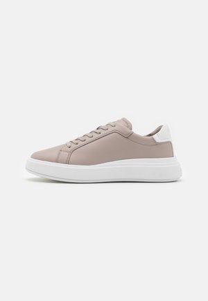 Baskets basses - light grey