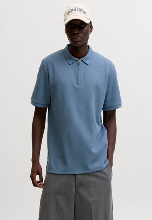 Jack & Jones JJEAUSTIN ZIP SS NOOS - Πόλο - blue mirage