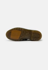 Dr. Martens ADRIAN UNISEX - Mokasīni - black