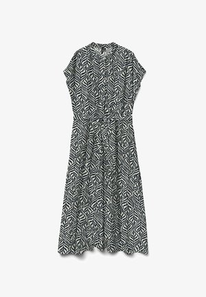 Midi-jurk met korte mouwen met een zwart-wit abstract bladpatroon, V-hals en een tailleceintuur op een witte achtergrond.