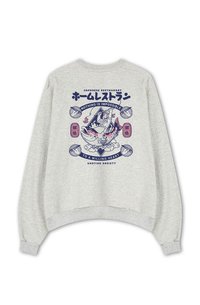 Sudadera gris claro con cuello redondo y mangas largas. Tiene un diseño gráfico vibrante en azul y rojo en la parte posterior, que representa elementos japoneses.