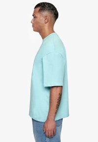 Dropsize T-shirts print - turquoise