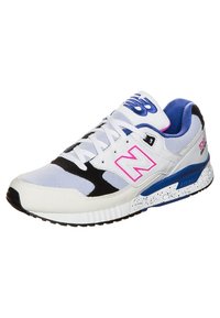 New Balance Baskets basses - white