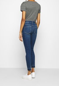 comma casual identity Vaqueros slim fit - blue denim