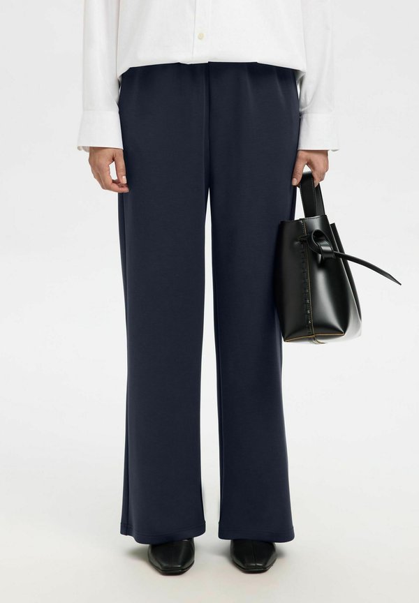 RELAXED FIT - Stoffhose - dark sapphire