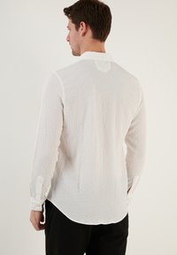 Buratti Ing - white
