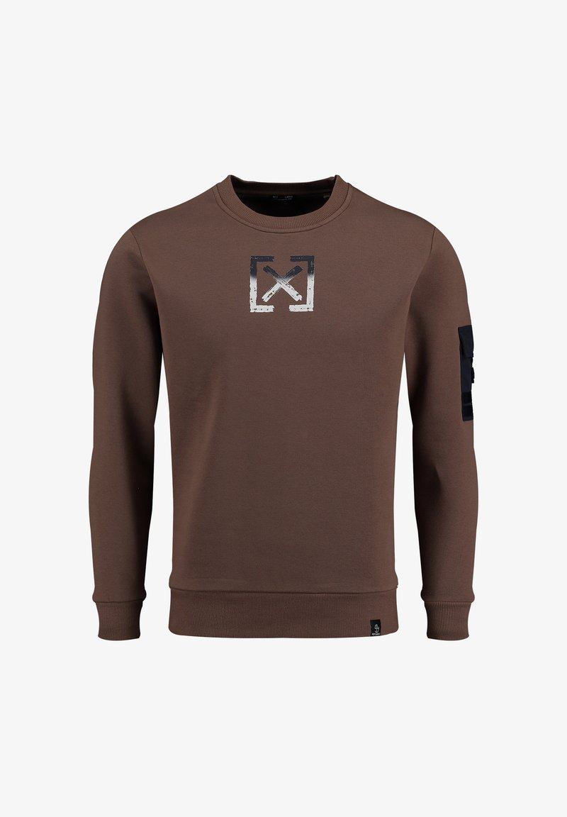 Sweat-shirt marron à manches longues avec poignets et ourlet côtelés, petite poche sur la manche gauche et logo de pinceaux croisés blanc et noir sur la poitrine.