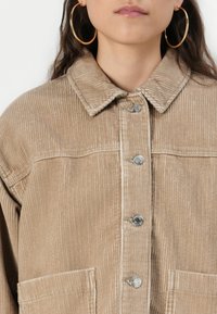 Vero Moda VMJAMIE - Sommerjakke - silver mink