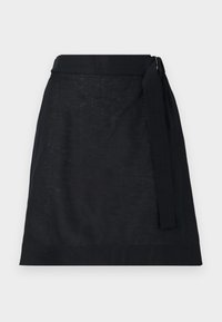 Unselected, black