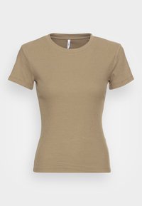 Maglietta a maniche corte in cotone a coste di un beige tenue. Presenta un collo rotondo e una silhouette aderente, realizzata in tessuto morbido e elastico.