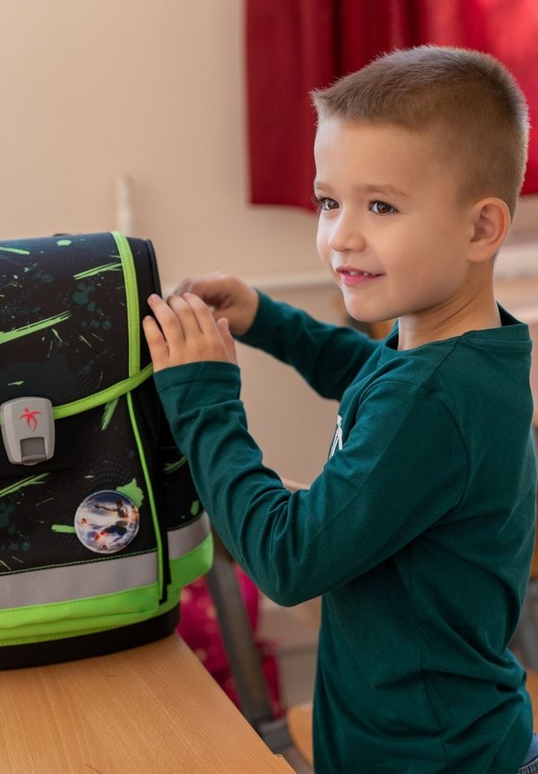 SET - Schulranzen - neon sport