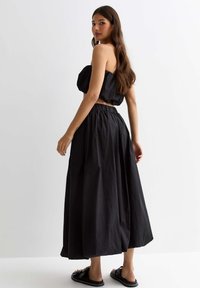 New Look BUBBLE-HEM  - Falda larga - black