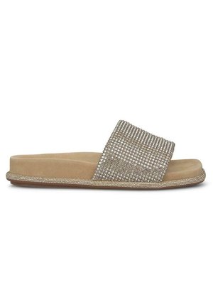 Platte slidersandaal met een brede, gespsluiting en glinsterende rhinestones. De zool is beige met een zachte, suède-achtige textuur. Rhinestones creëren een sprankelend ontwerp.