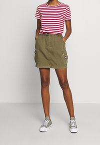 Tommy Jeans Minisukně - olive