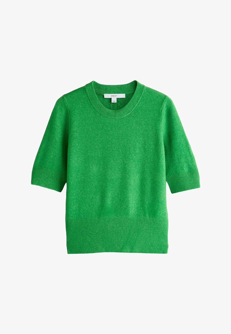 Pull en maille vert à manches courtes avec poignets et ourlet côtelés, doté d'un col rond et d'une étiquette de vêtement à l'intérieur du col.