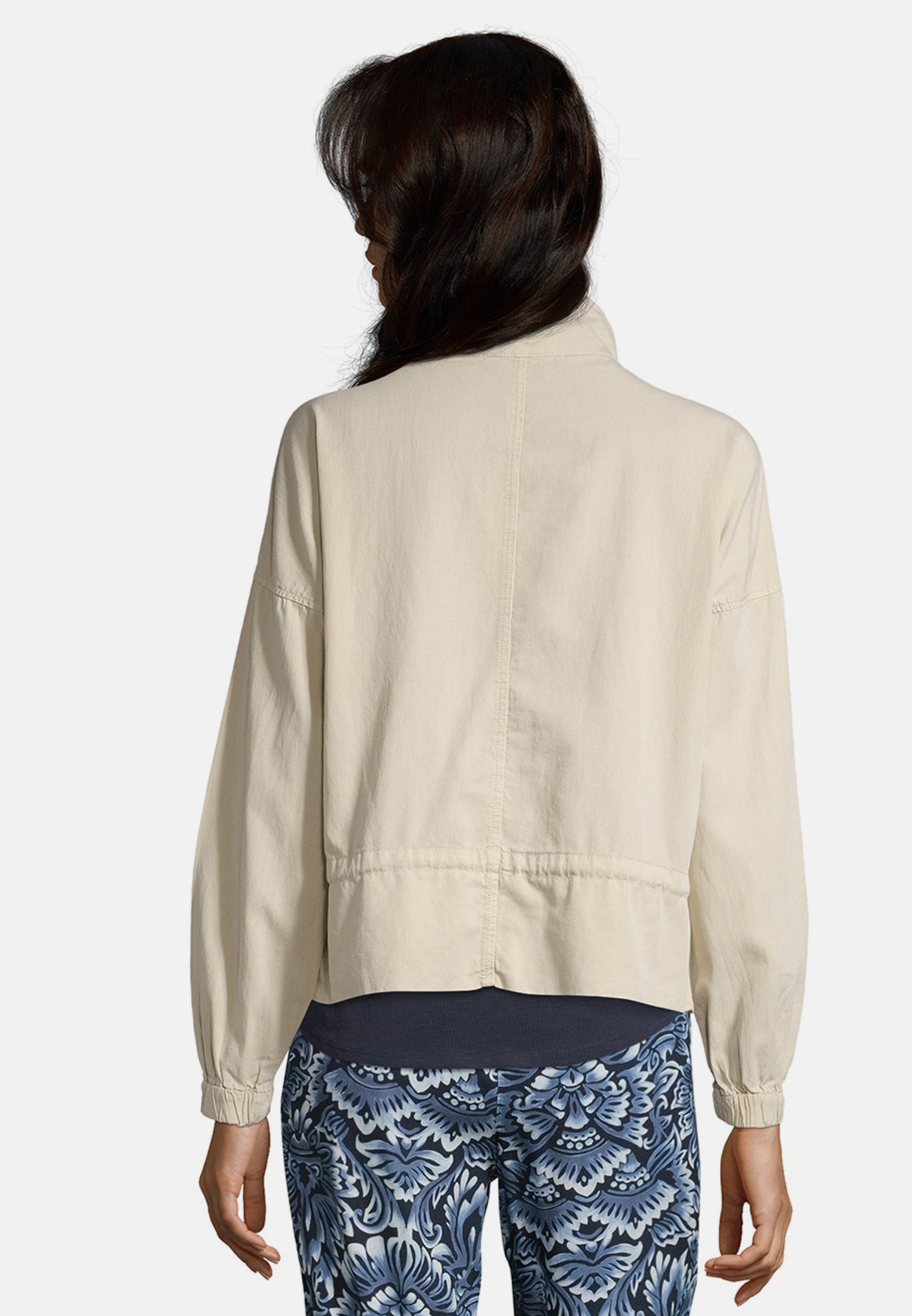 Damen CASUAL MIT TASCHEN - Leichte Jacke Damen CASUAL MIT TASCHEN - Leichte Jacke