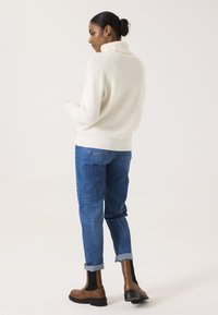 Garcia Strickpullover - off white