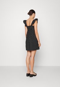 Vero Moda VMSOPHIE SHORT DRESS  - Vestido de dia - black