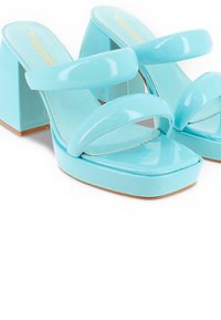 Blogger Mules de tacón - azul