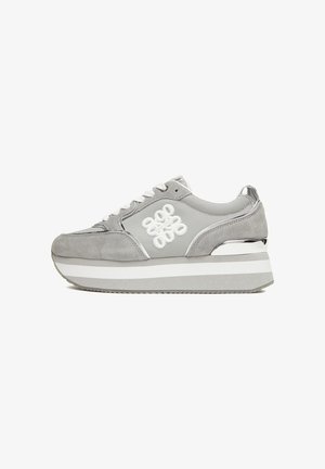 Nine West, - Sneakersy niskie