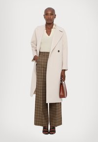 WEEKEND MaxMara RESINA - Klasičan kaput - avorio