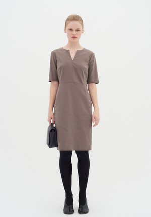 ZELLA DRESS - Etuikleid - sandy grey