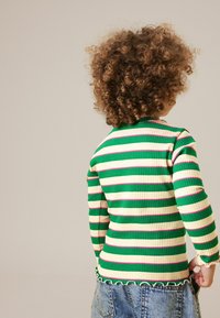 Next REGULAR FIT - Top s dlhým rukávom - green stripe