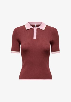 Krátký rukáv žebrovaná pletená polokošile v tmavé purpurové barvě s světle růžovým límcem, knoflíkovou légou a lemováním rukávů a spodního lemu.
