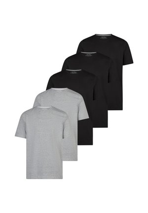 Fem ensfarvede crew neck t-shirts i sort og grå, arrangeret i en forskudt stak mod en hvid baggrund.