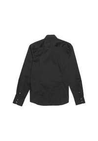 Maglietta nera a maniche lunghe realizzata in tessuto morbido. Presenta un colletto a punta, polsini con bottoni e un design con cucitura centrale sul retro.