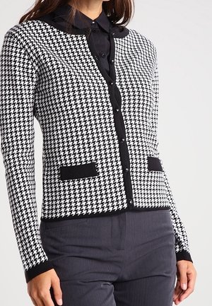 Vest - black