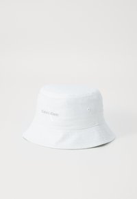 Unselected, bright white