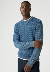 Levi's® PRESIDIO CREW CABLE PIRATE  - Trui - cable rib pirate bla