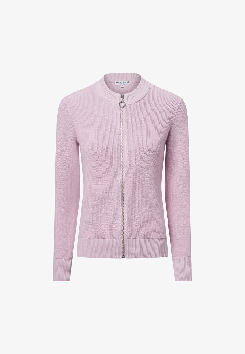 Světle růžový kardigan vyrobený z ribrové pleteniny, s vysokým límcem, plným zipem a přiléhavými manžetami. Hladká textura s minimalistickým designem.