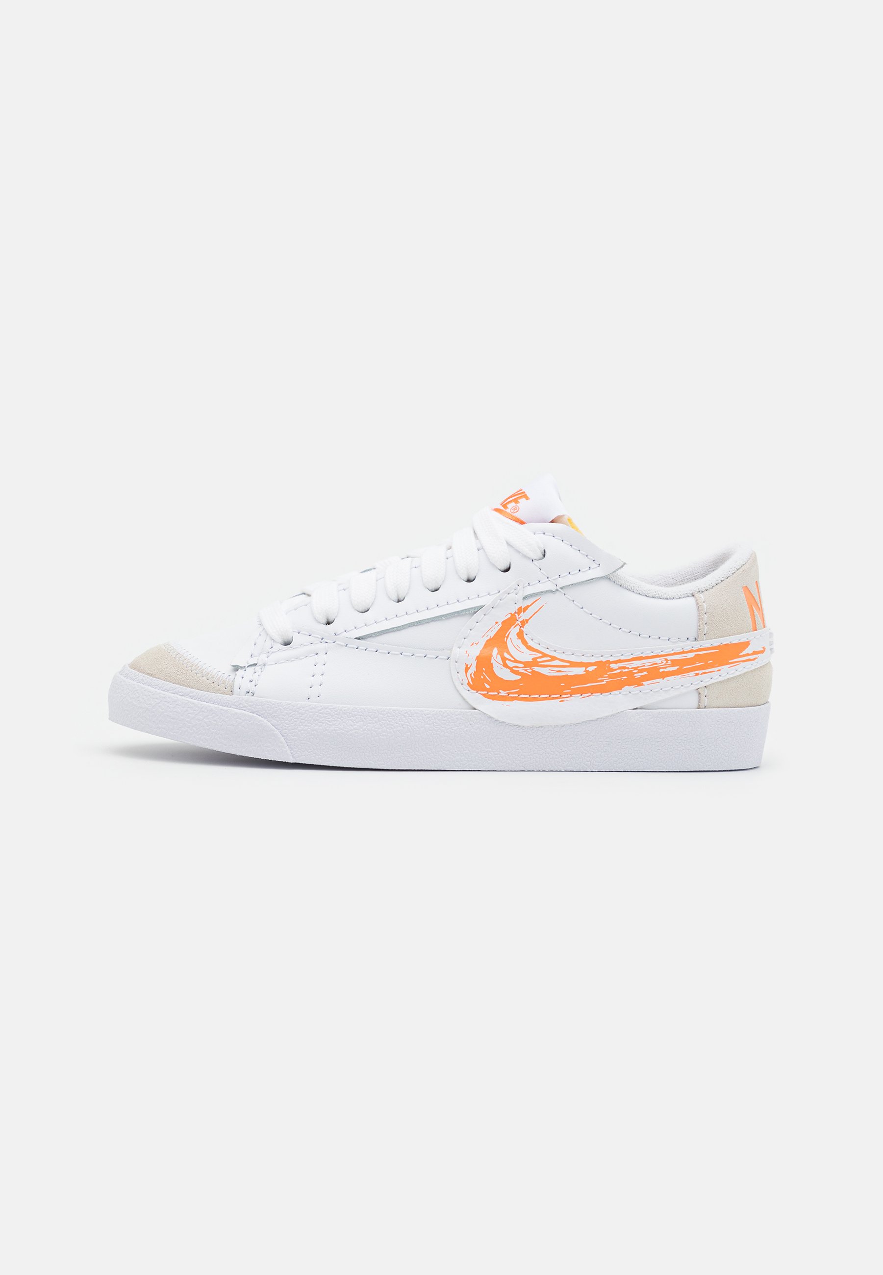 BLAZER 77 JUMBO  - Sneaker low - white/kumquat/sail