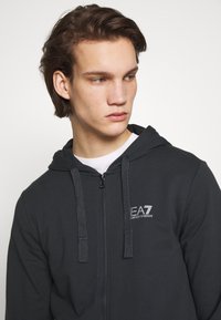 EA7 Emporio Armani Camisola com fecho - night blue