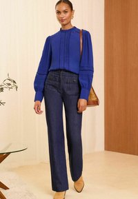 Love & Roses RUFFLE NECK PINTUCK DETAIL LONG SLEEVE - REGULAR FIT - Palaidinė - blue