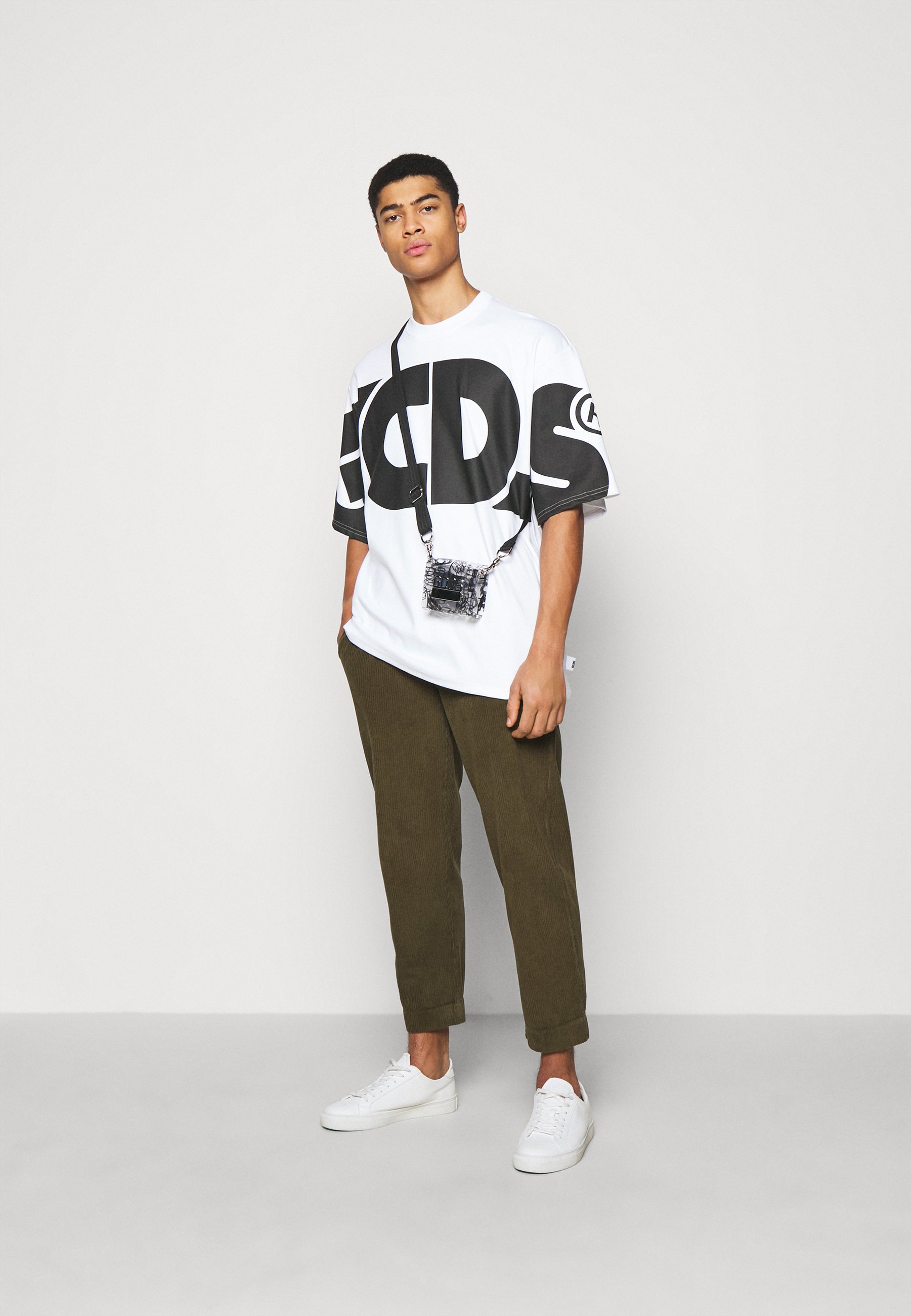 T-shirt GCDS band logo CC94M021014 white | FRMODA.com