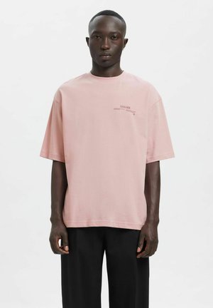 LOOSE FIT - T-shirts - burnished lilac