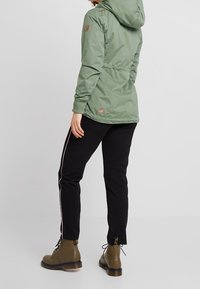 Ragwear Parkas - olive