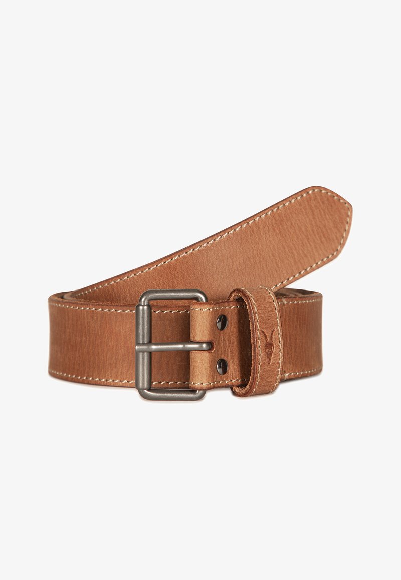 Ceinture en cuir marron avec une texture lisse, dotée d'une boucle métallique rectangulaire et de surpiqûres blanches le long des bords.