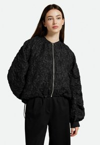 WILLOW - Nyári dzseki - black