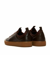 Derimod Sneaker low - brown/braun - Zalando.de