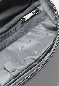 Bellroy WORK ACCESSORIES TOILETRY KIT PLUS - Trousse - navy